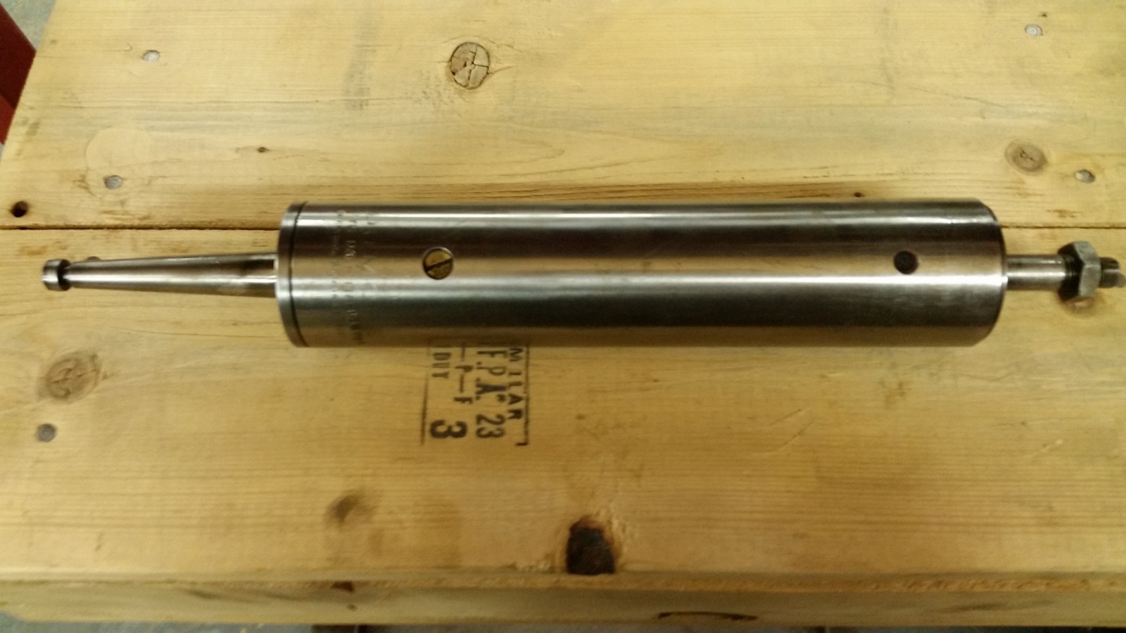 Dumore Series 7 & 77 tool post grinder Type N3 (7N-203) quill