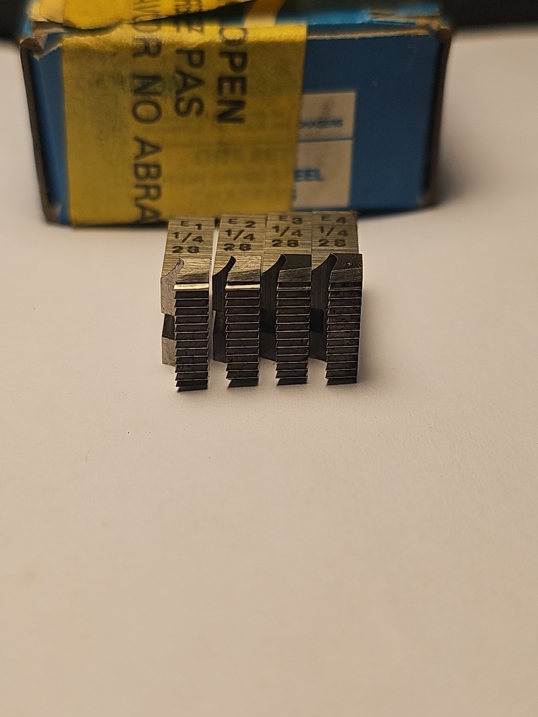 Chaser #1/4 x 28 Thread Size. D 5/16″ Holder Size. 