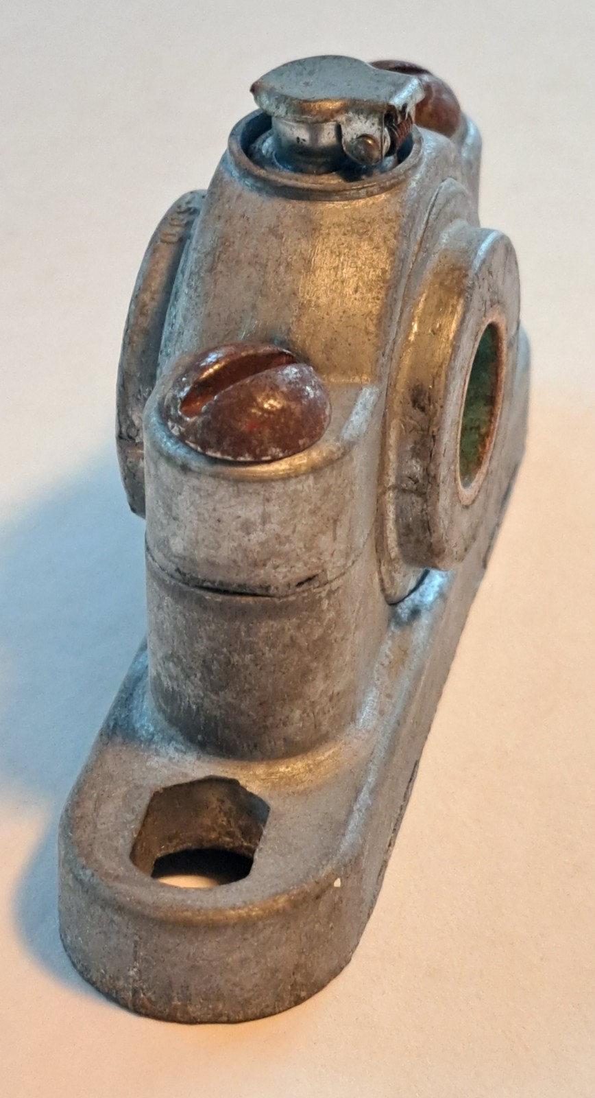 Chicago Die Casting Mfg. Co. 7-500 Pillow Block 1/2″ Shaft Diameter Made in USA