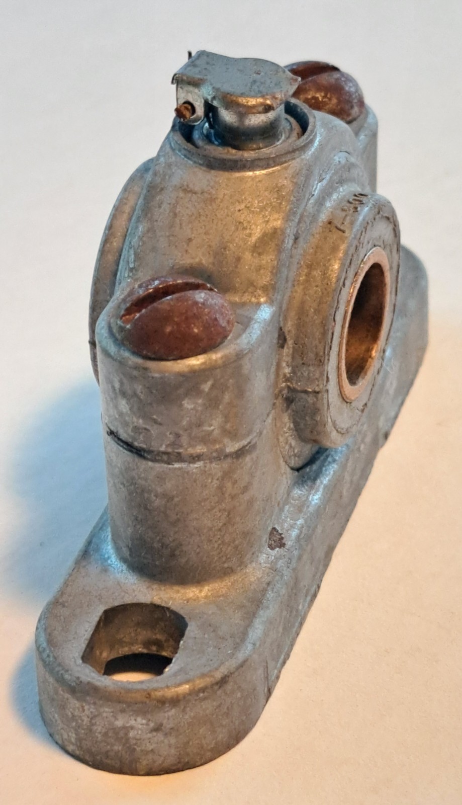 Chicago Die Casting Mfg. Co. 7-500 Pillow Block 1/2″ Shaft Diameter Made in USA