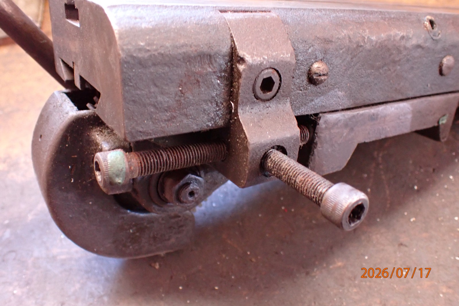 OLDER TOOL SLIDE ASSEMBLY FOR PRECISION METAL LATHE POSSIBLE HARDINGE