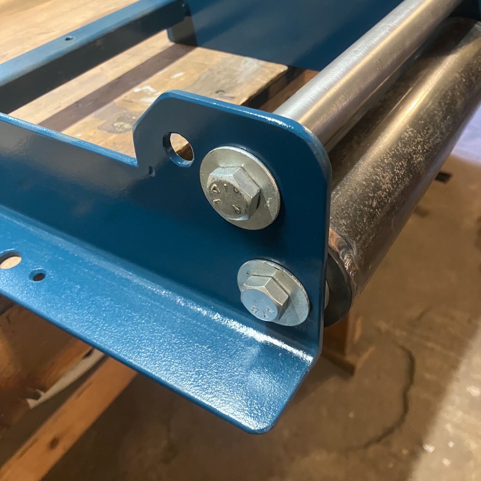 Heacy duty sheet metal hand bender made from heavy steel pipe