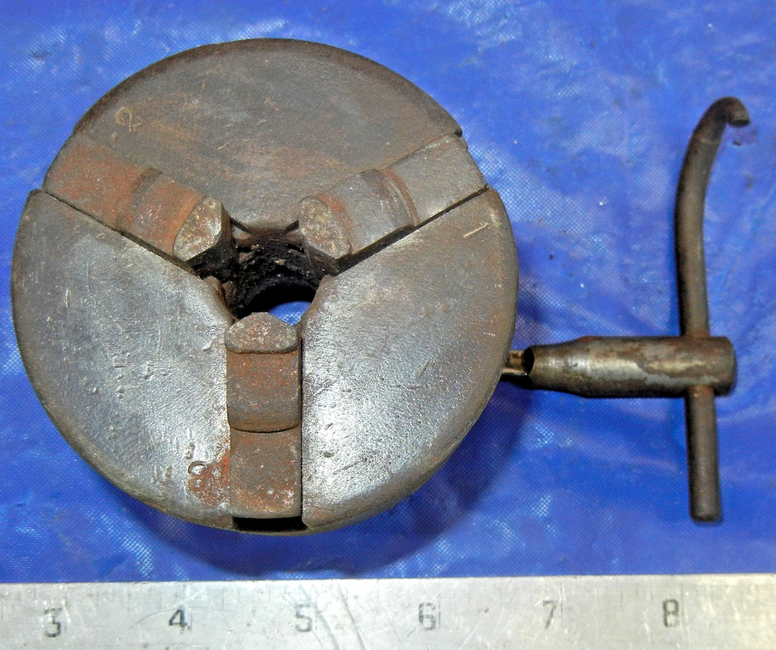 3-1/8″ 3 jaw self centering lathe chuck with 1″-16 ? back plate