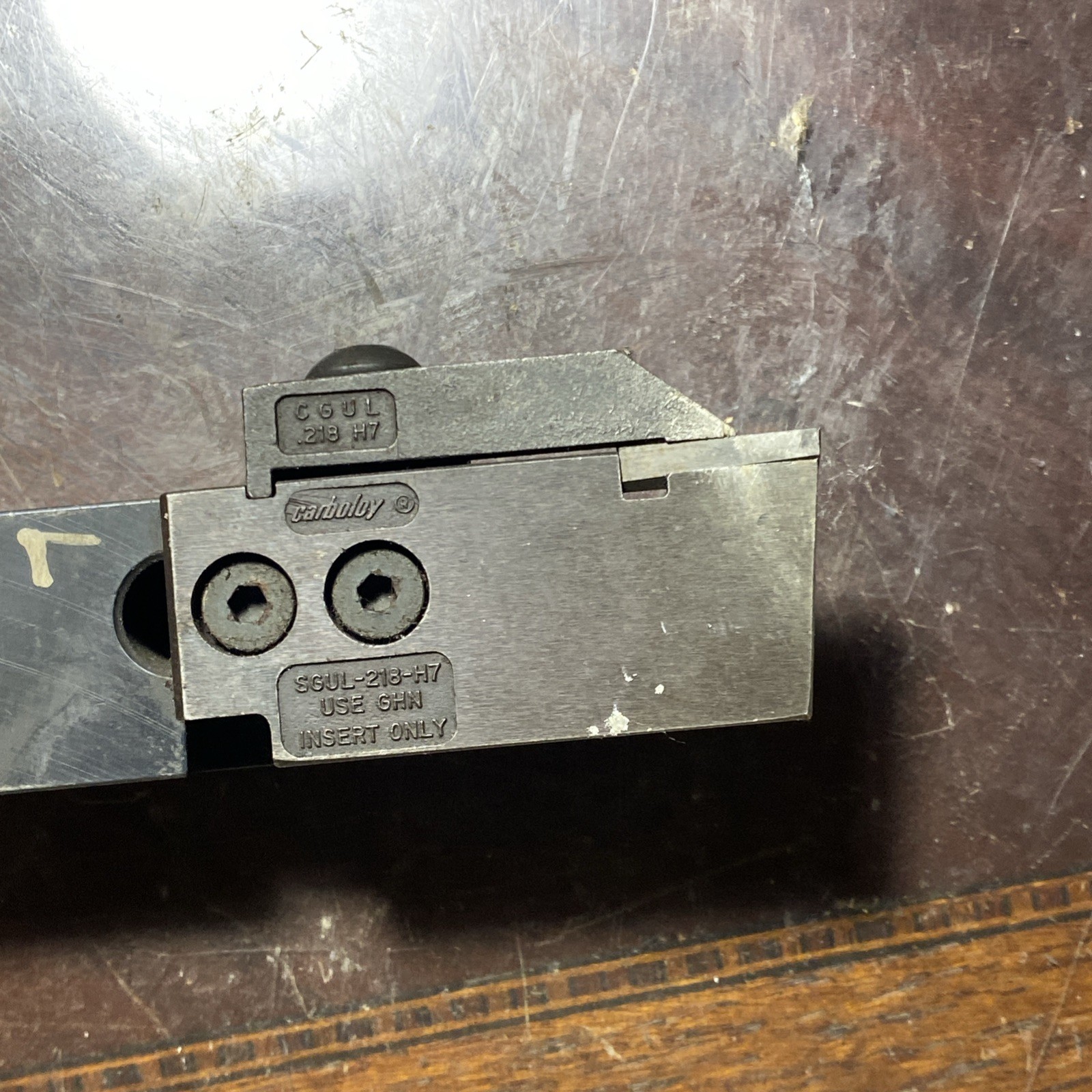Carboloy AGUOL-20 Toolholder w/ CGUL .218 H7 Upper Clamp & SGUL-218-H7 Low (M07)
