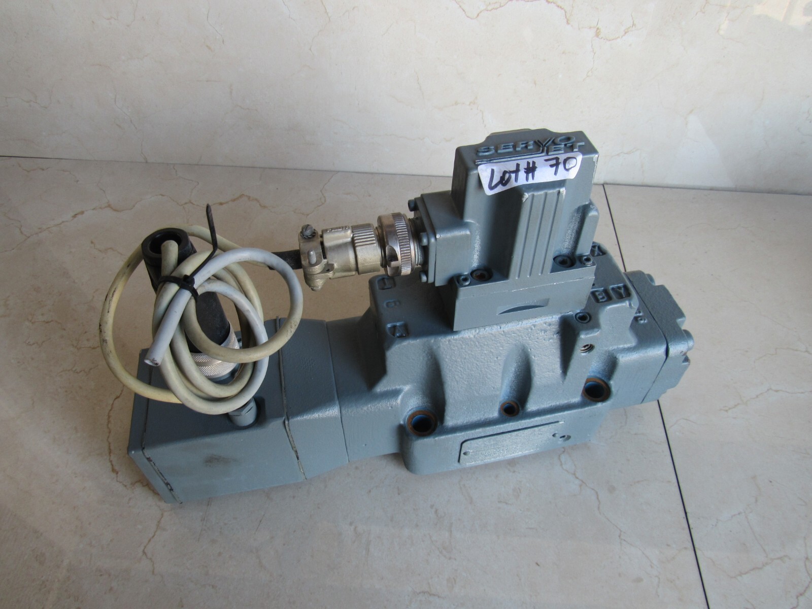 Servo Jet D061-863A M00G GMBH D-71034 MOD D662Z1705E Lot #70 Listed by Greg