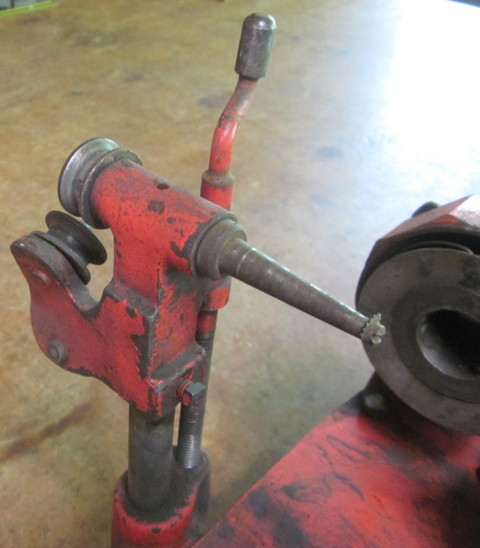 Trucut armature lathe & undercutter model B10 -Frank Wood Co. Wis.