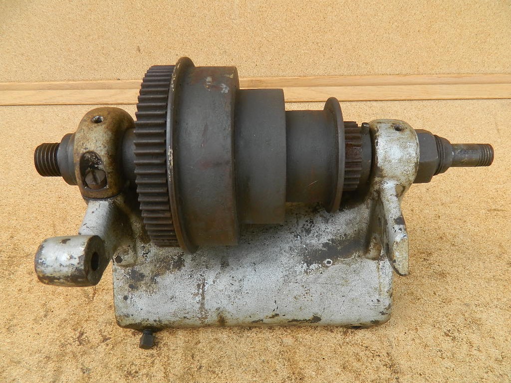 Vintage Metal Lathe Headstock Assembly Belt Drive