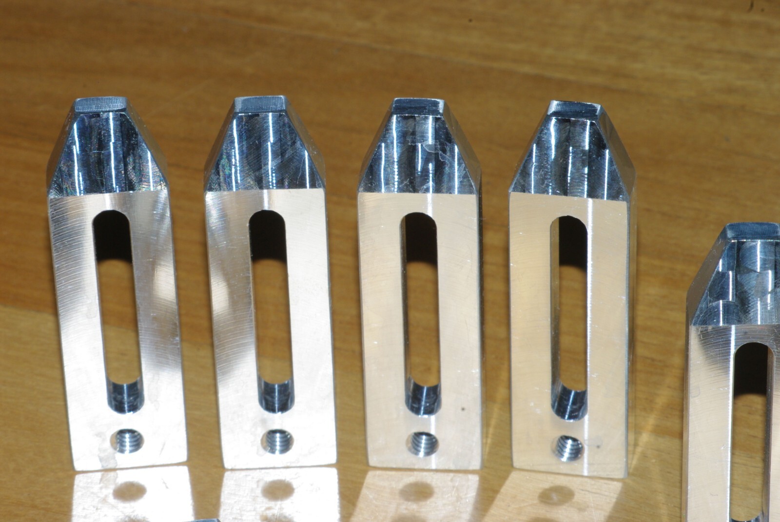 SET OF 2 ADJUSTABLE LOW PROFILE VISE STOPS WITH WRENCHES MACHINIST TOOL
