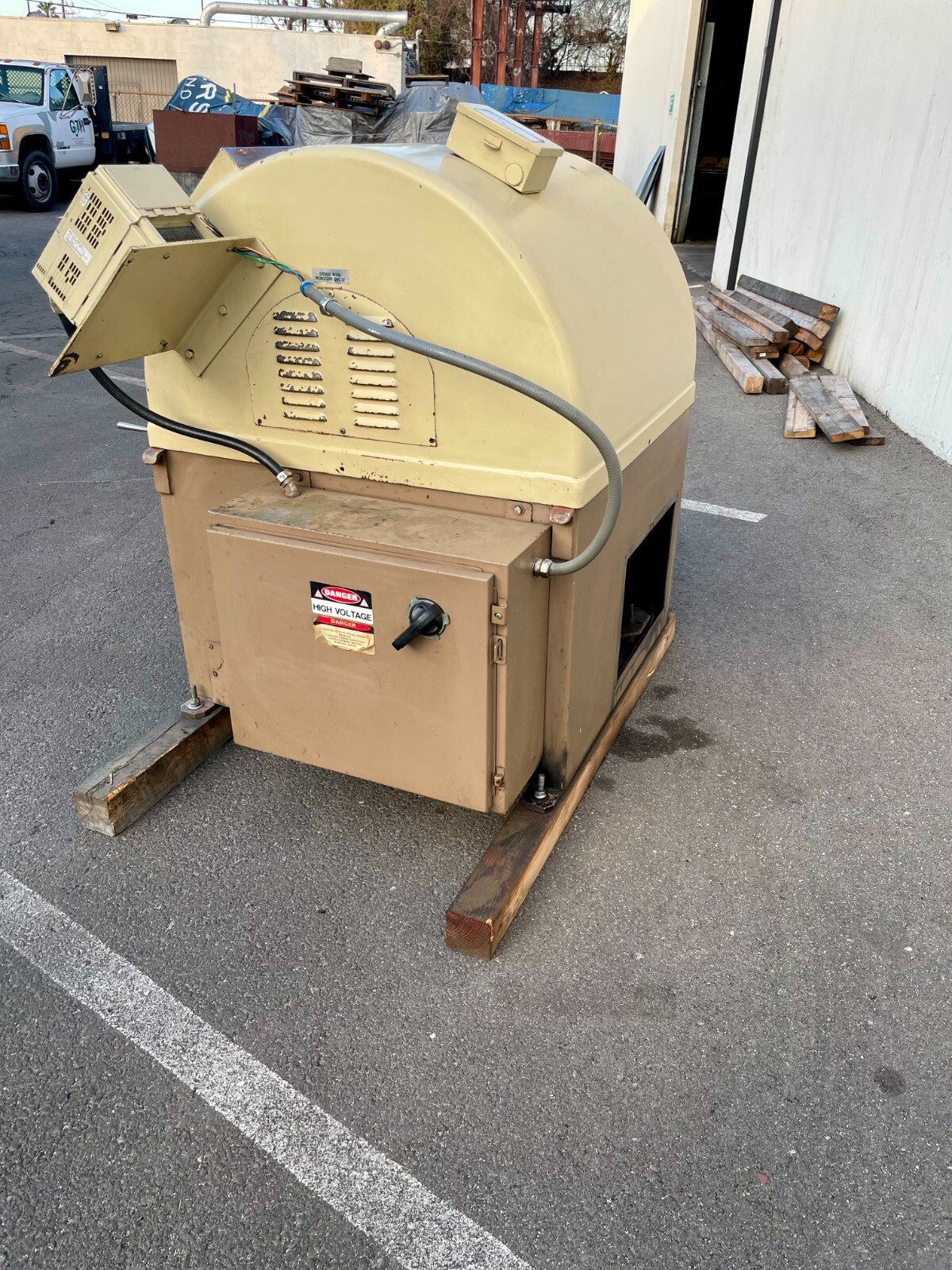 Timesaver HZ-30 Rotary Tumbler Deburring Machine 4 Bin Variable Speed