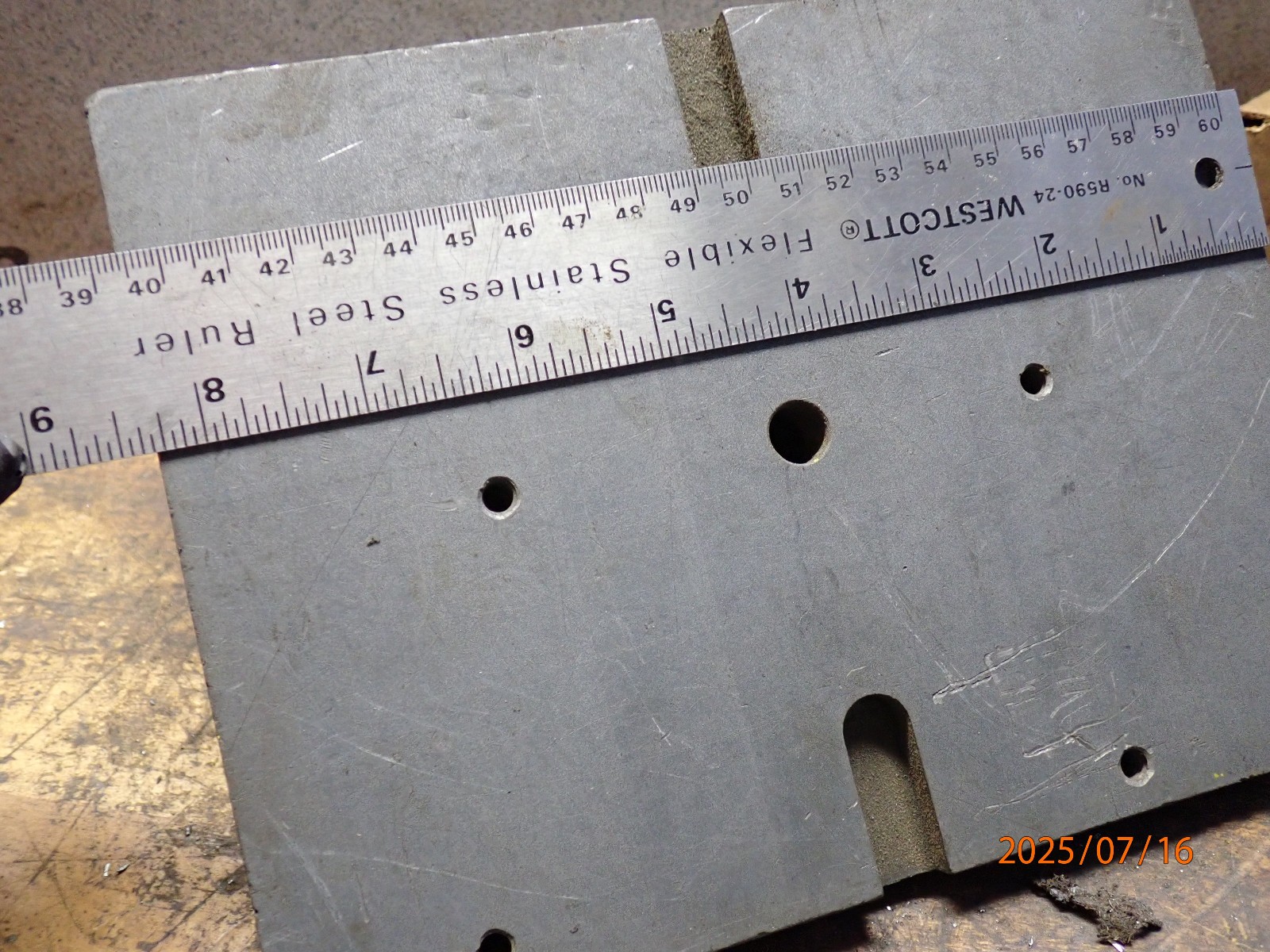 OLDER NON-FERROUS METAL ANGLE PLATE MACHINIST JIG FIXTURE SETUP TOOLING