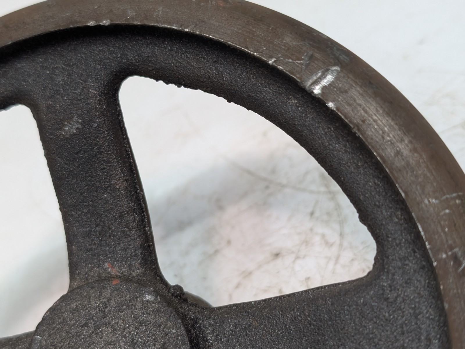 D-3 Heavy-duty 4-spoke cast-iron industrial machine assembly hand wheel control