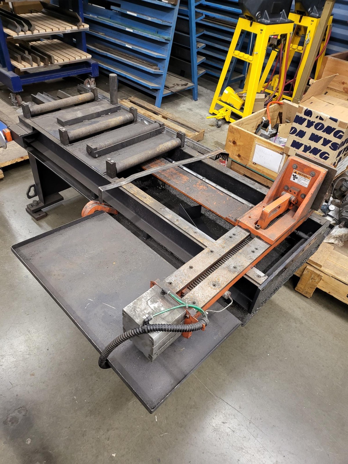 HE&M Horizontal Pivot Miter Bandsaw Sidewinder A-4 With Conveyors MFG 2021