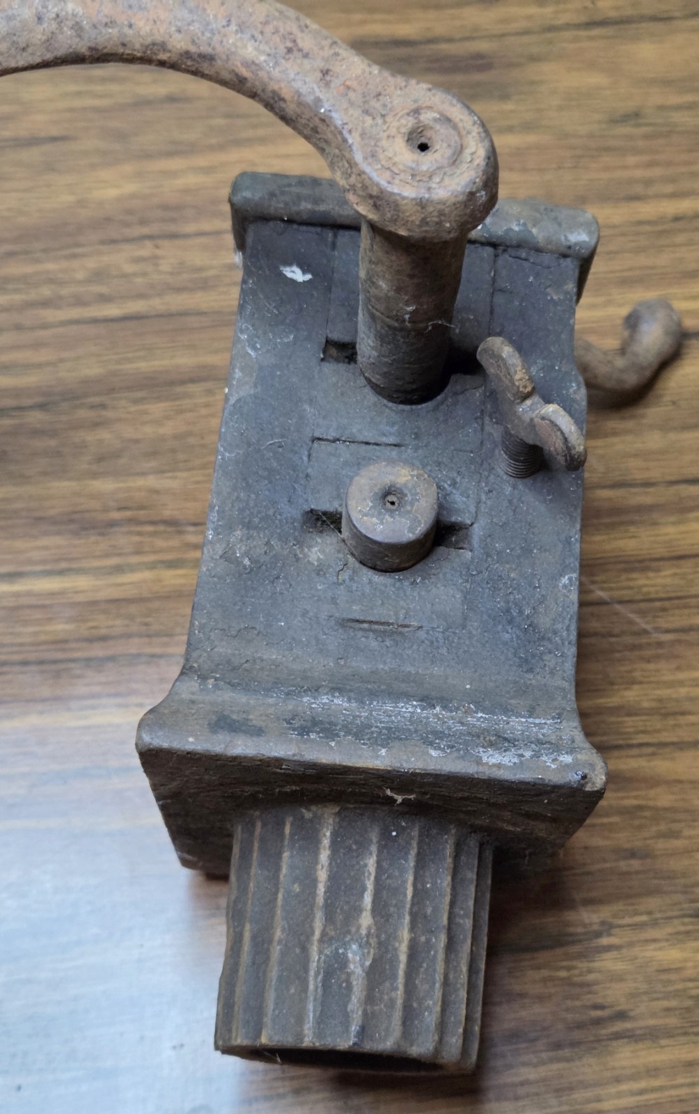 Antique Tinsmith Crimping Beading Machine Hand Crank Sheet Metal Industrial Tool