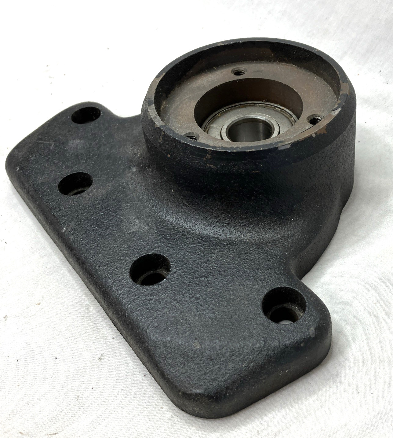 H115 Milling Machine Table Feed Bearing Bracket Housing Cast Iron 7.5”