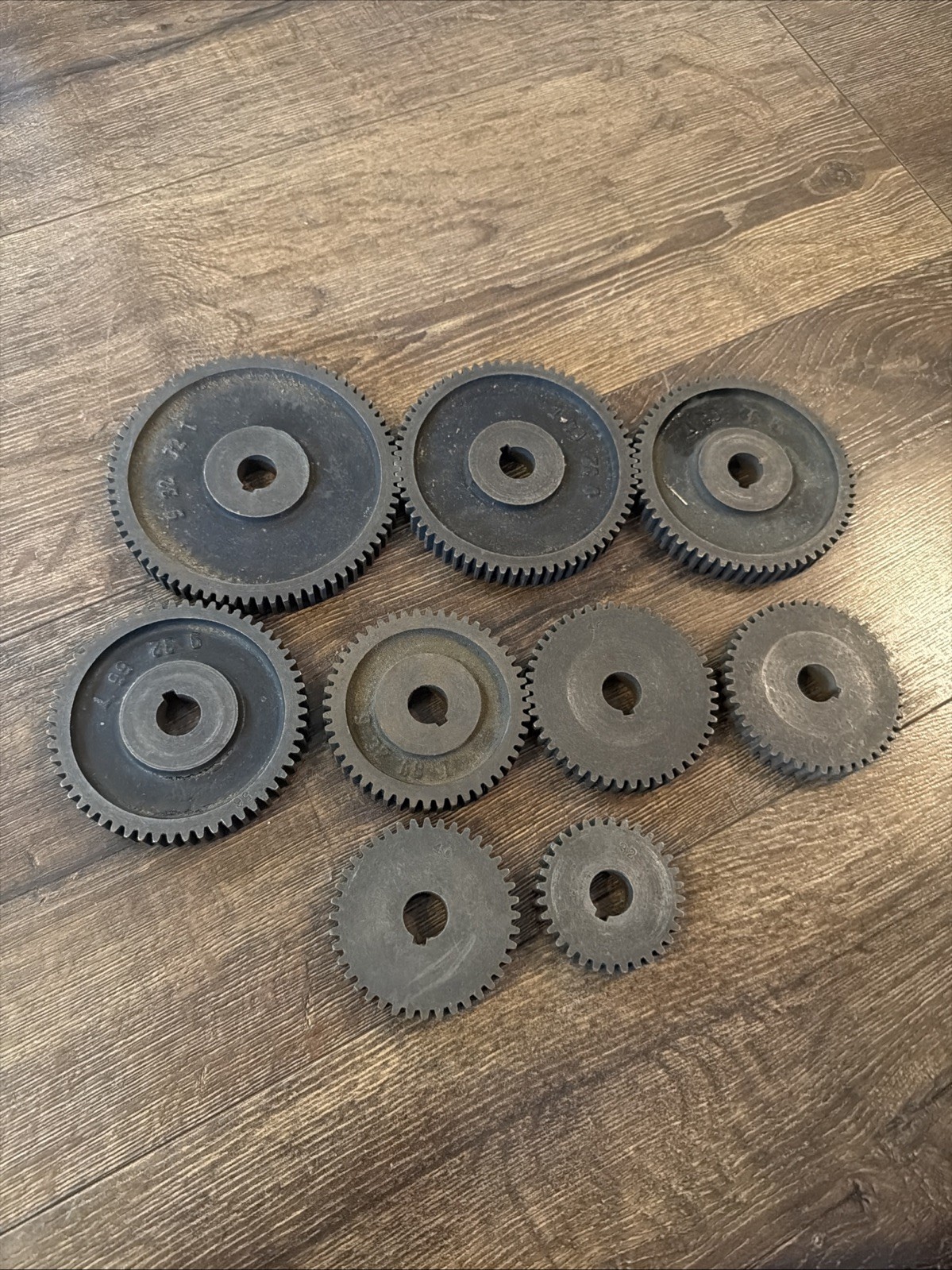 9 South Bend 9″ Lathe 72 64 60 56 48 46 44 40 32 Tooth Change Gear, 9/16″ Bore