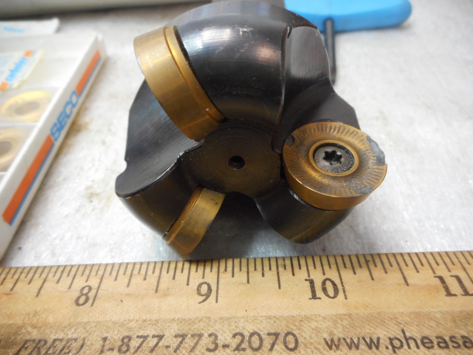 CARBOLOY 2.25″ INSERT Milling Cutter R217.29-01.50-3-10 1-1/4″ Shank W/ CARBIDE