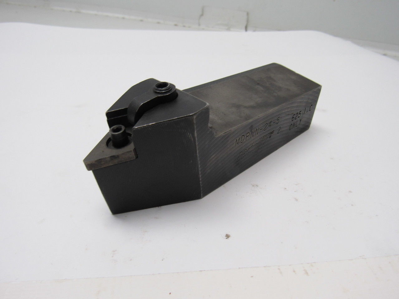 Carboloy MDPNN-24-5 1-1/2″ Shank Indexable Lathe Tool Holder 6″ OAL