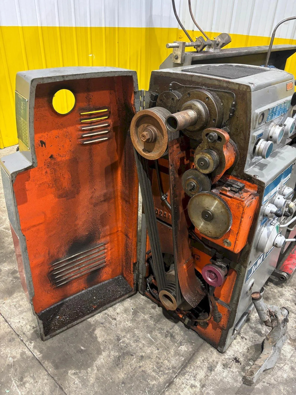 14″ X 40″ JIMT 360X1000 GAP BED GEARED HEAD ENGINE LATHE 1.5″ HOLE: YOBRO #24325