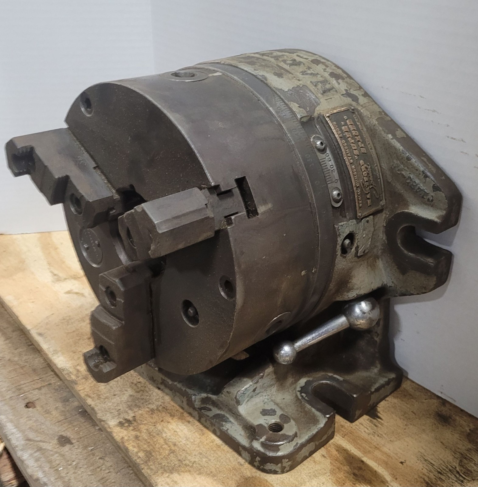 Hartford Super Spacer w/ Cushman 3 Jaw – 8” Chuck