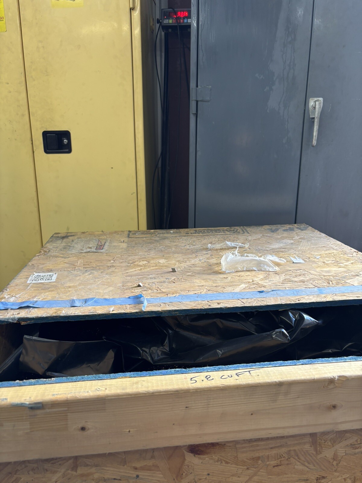850 LBS. 7/16″ Steel Ballcone Tumbling Media Shot Tumbler Finishing Wole Crate