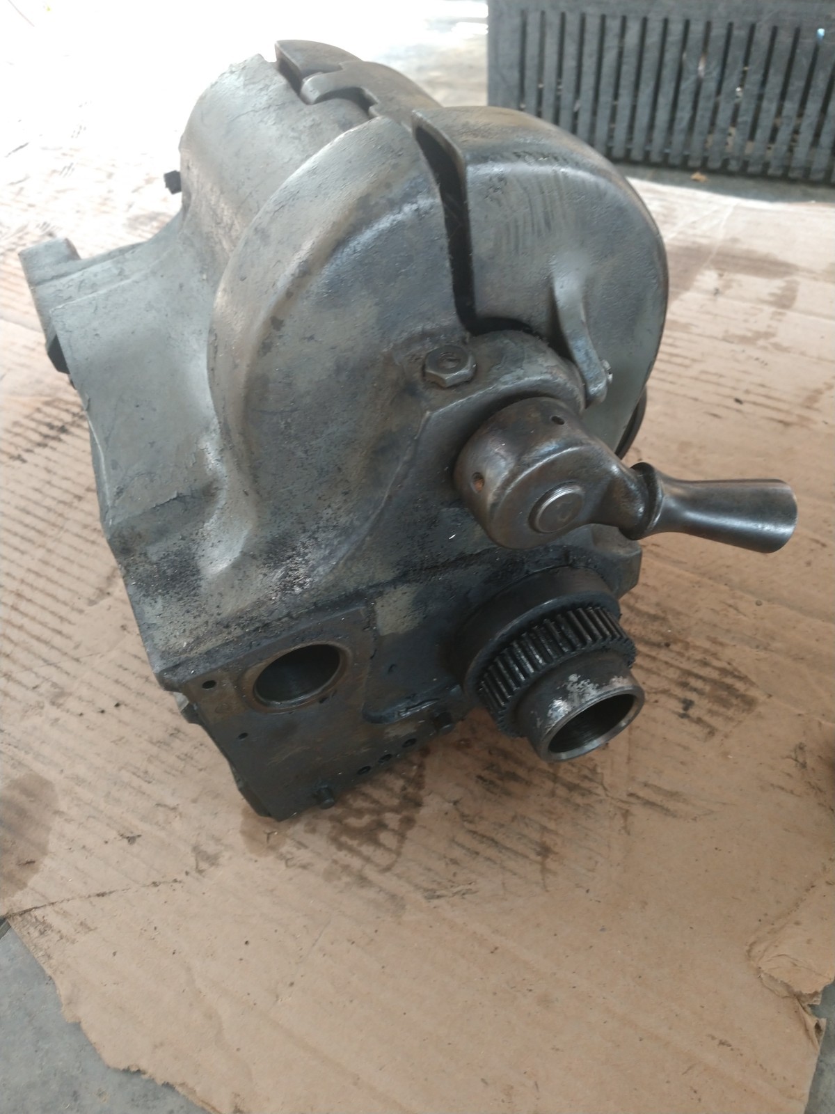 SOUTH BEND HEAVY 10 10L LATHE HEAD STOCK