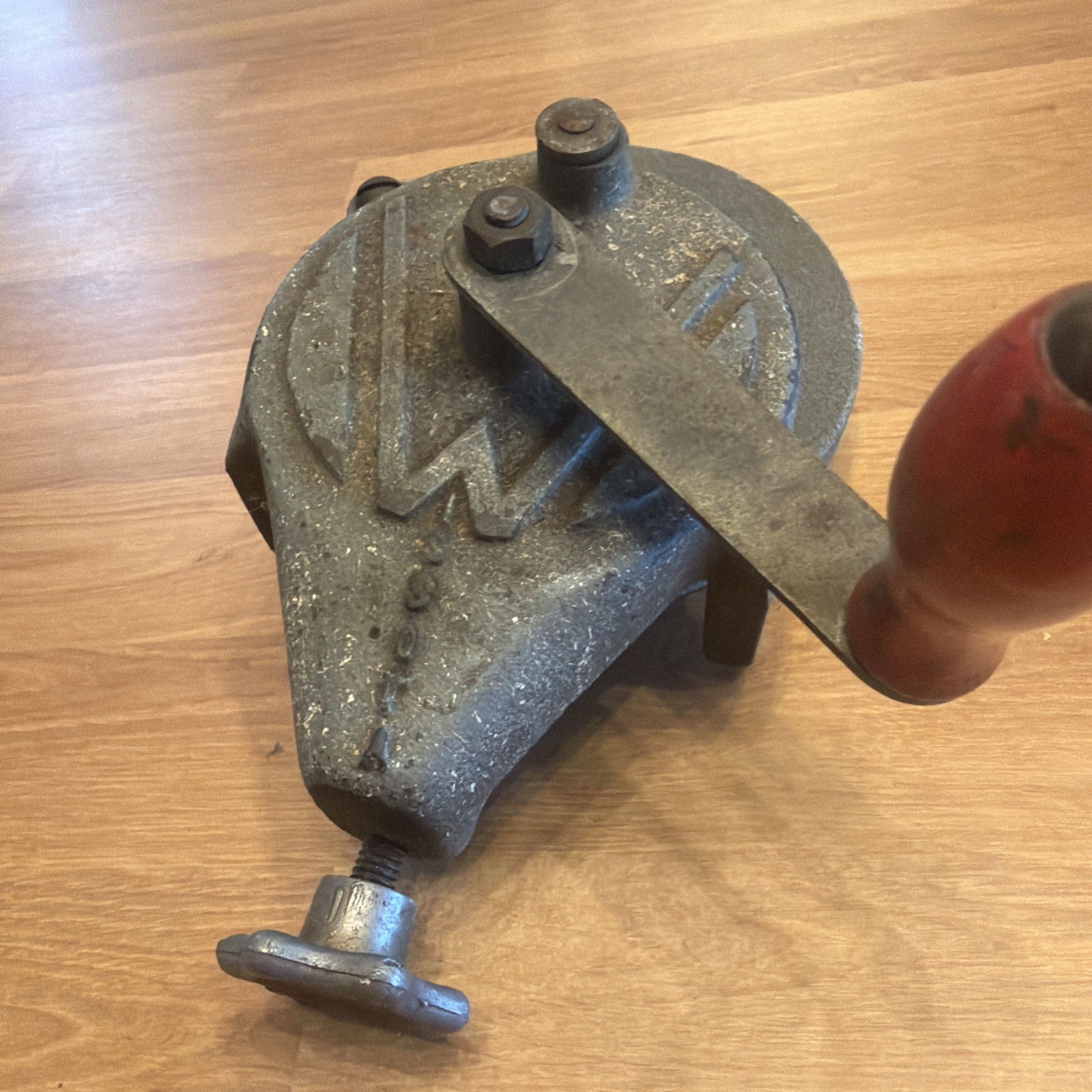 Vintage Wissota Hand Crank Bench Grinder