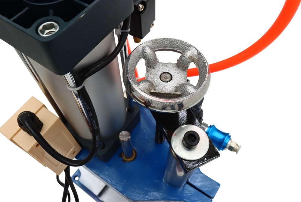 440lb/200kg Pneumatic Punch Machine for Metal Hole 2″-4″ Stroke Press Equipment