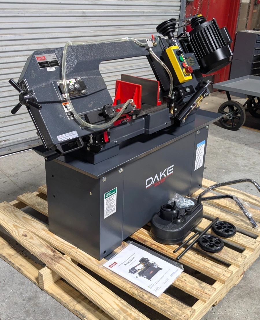 DAKE SE912 9 x 12 Horizontal Bandsaw 110v 1HP Step Pulley *Scratch & De