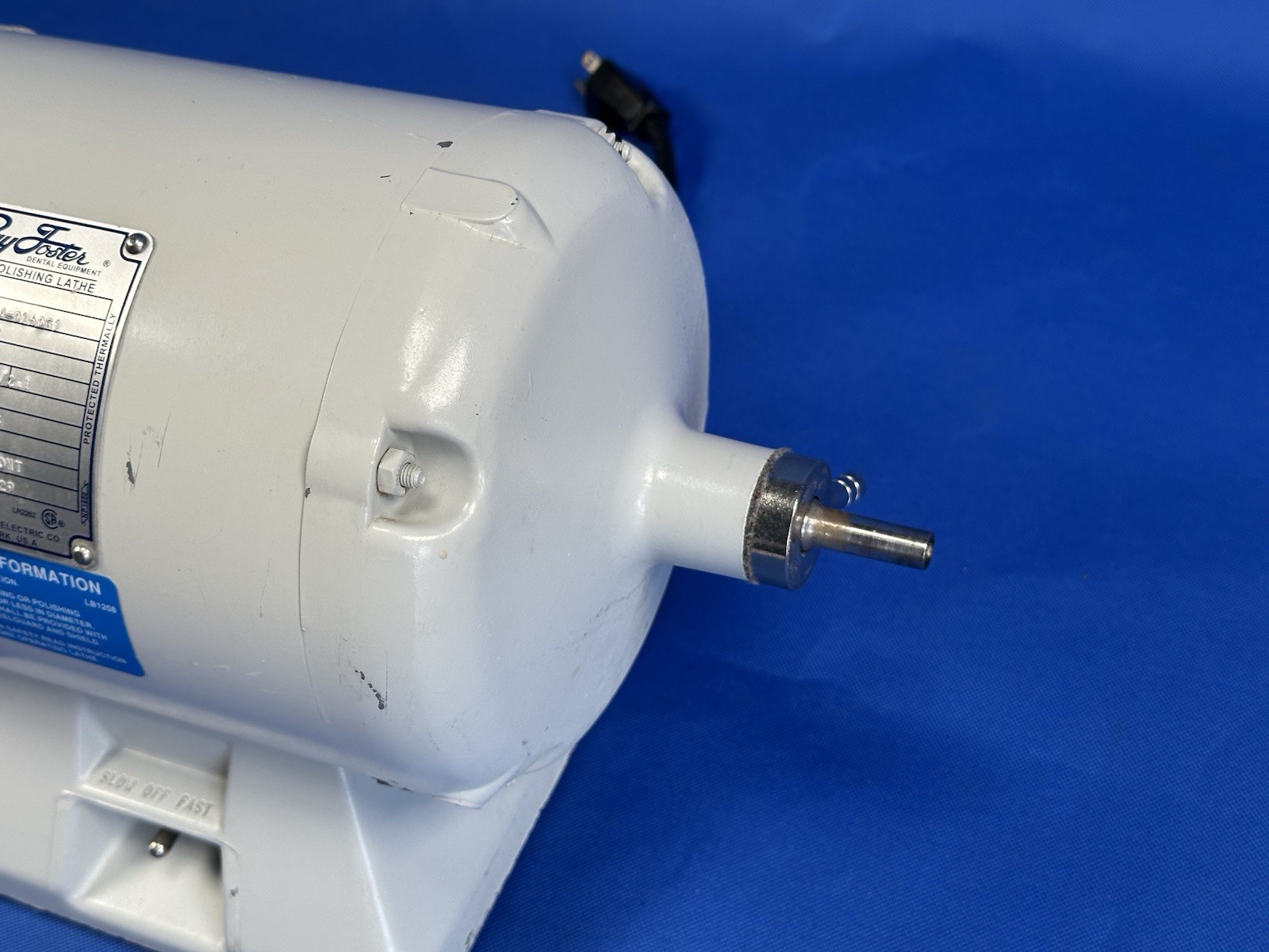 RAY FOSTER PR75 Dental 2-Speed Polishing Lathe 1/3 HP, With L Handler