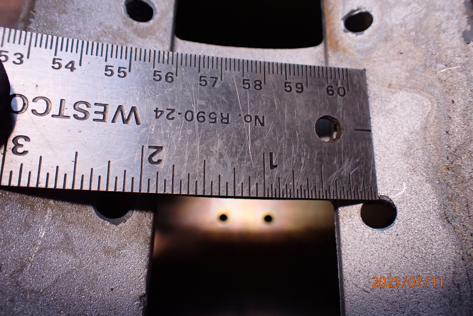 BALDOR MODEL 500 TOOL GRINDER BASE CASTING
