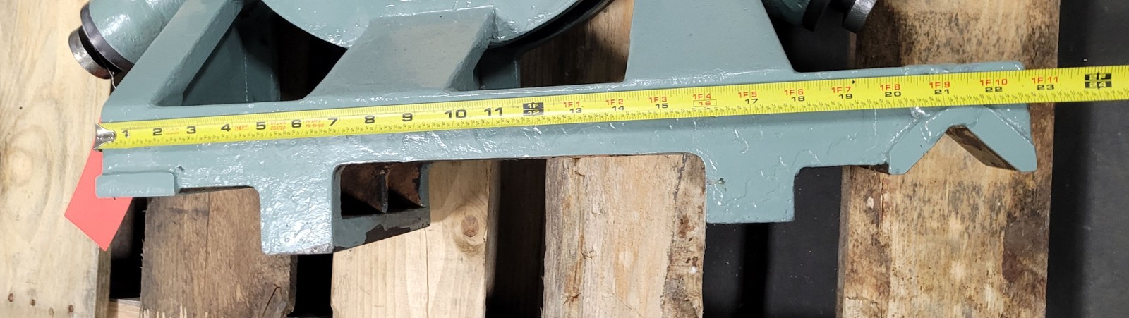 Heavy Duty Steady Rest – 12.5in Inside Diameter – 28in Swing