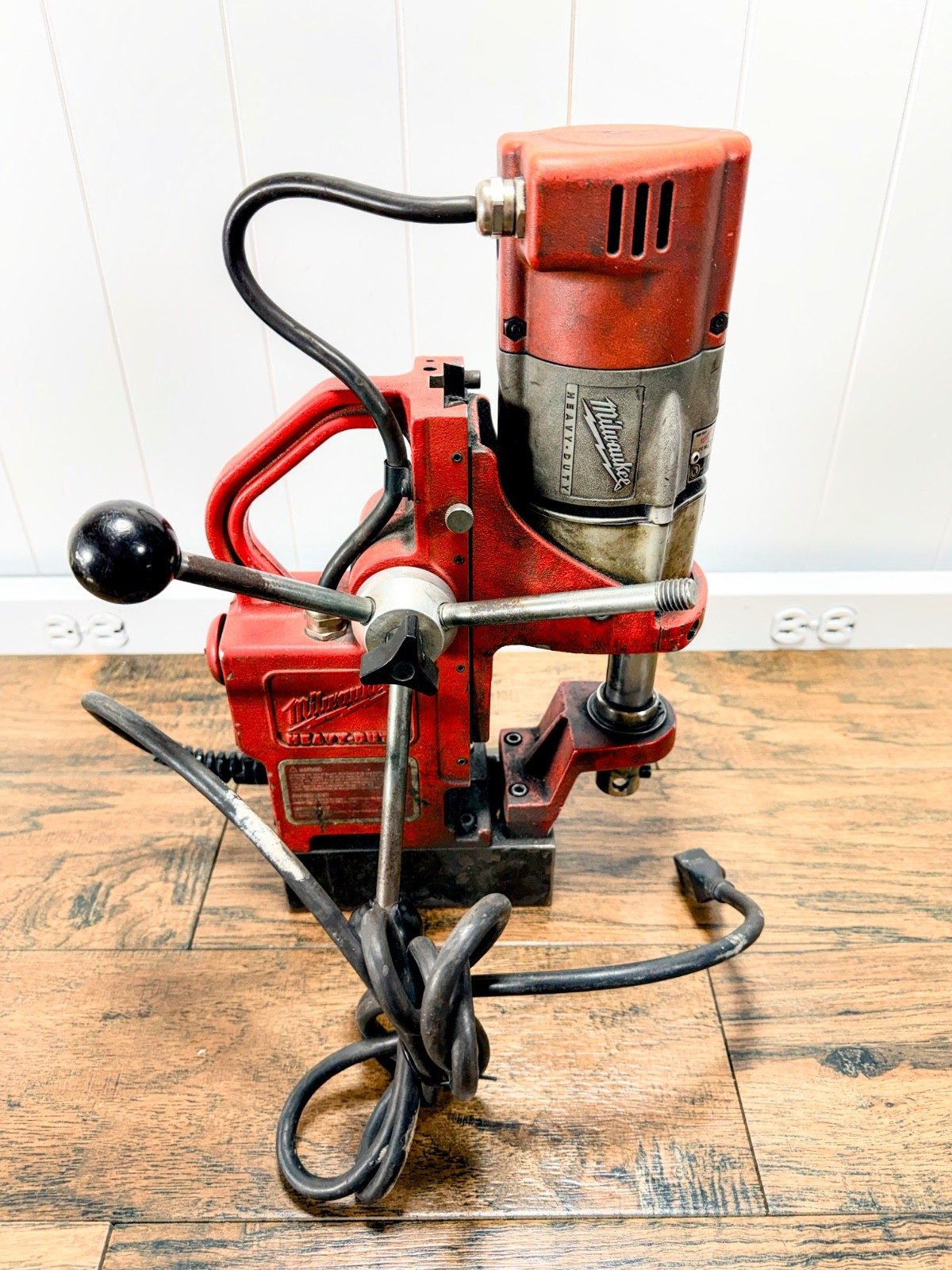 Milwaukee 4270-20 magnetic Drill Kit Y144