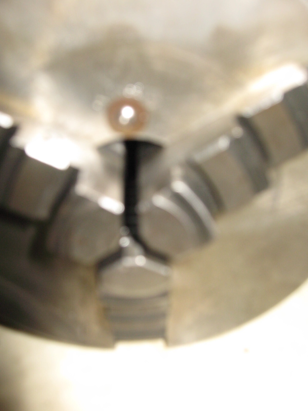 Lathe Chuck 3 jaw, soul #4 4″ ,arbor B&S#12 w/New wrench Thru hole 1.2″