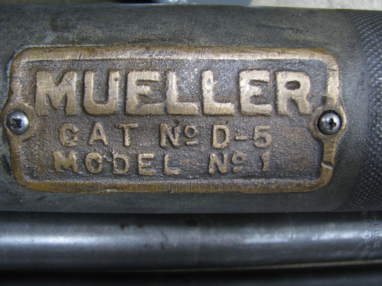 Mueller Drilling Machine D-5 Water Main Tap Tools