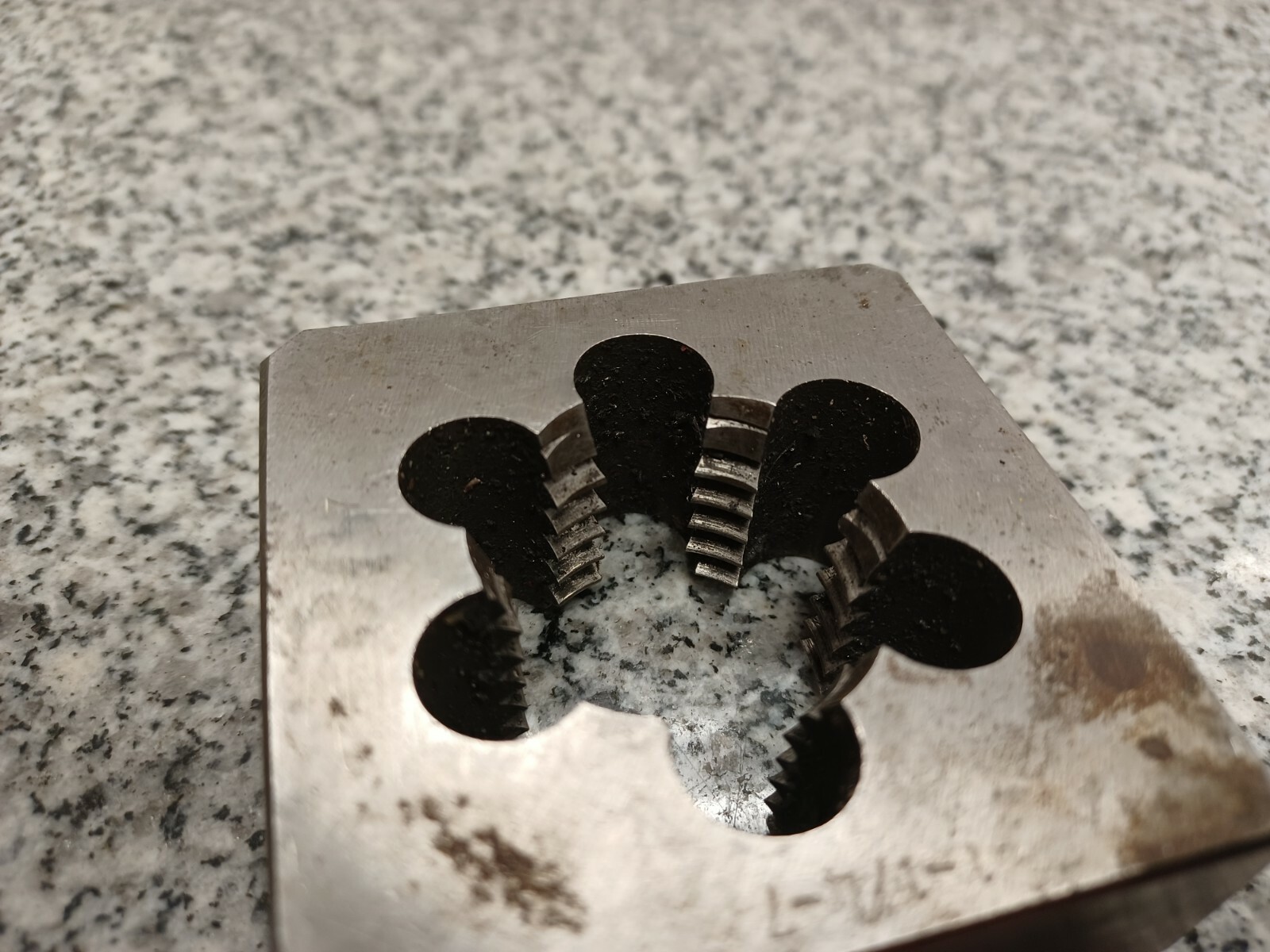 Unbranded 1-1/4″-7 Square Thread Die, Machinist Tools, a-x