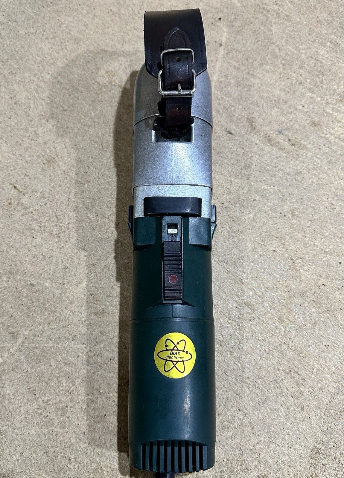 Dapra Biax HM-10 Variable Speed Half-Moon Pattern Scraper, 110V