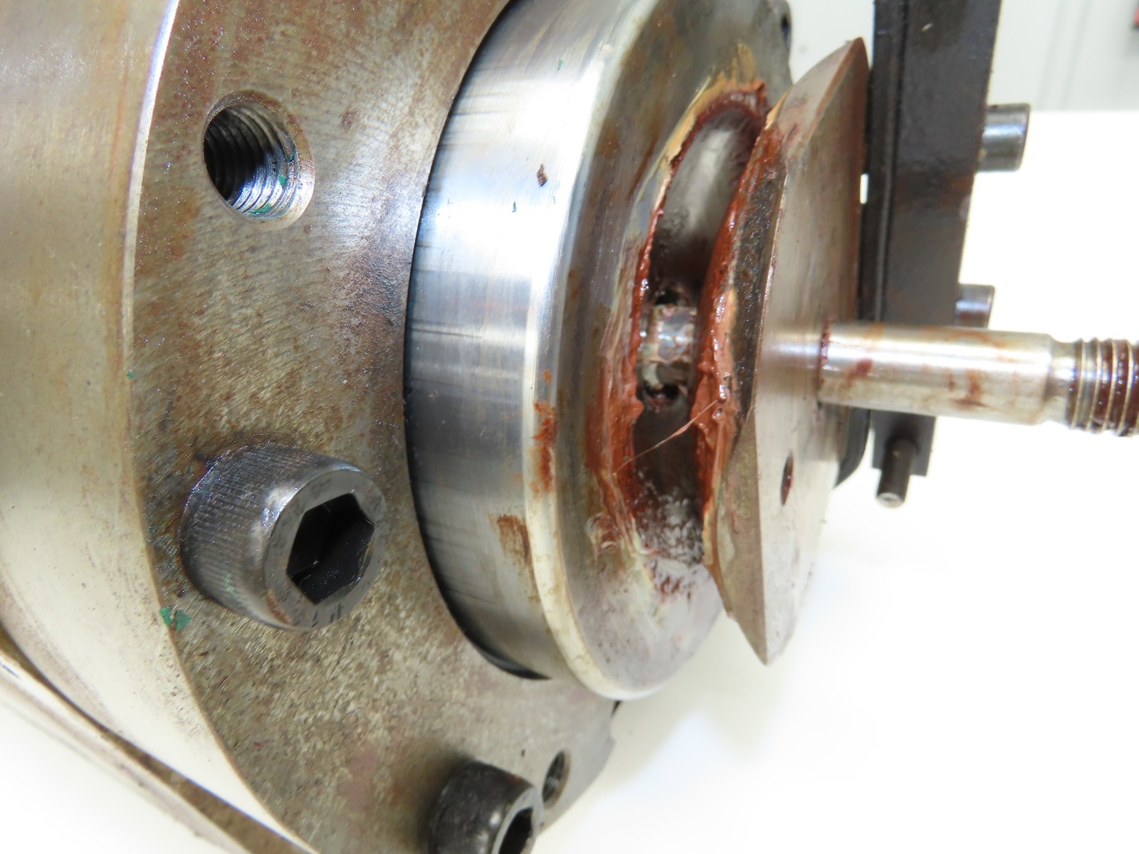 Amada Hydraulic Cylinder 200mm Stroke From 112 Ton Press Brake HFE 1000-35