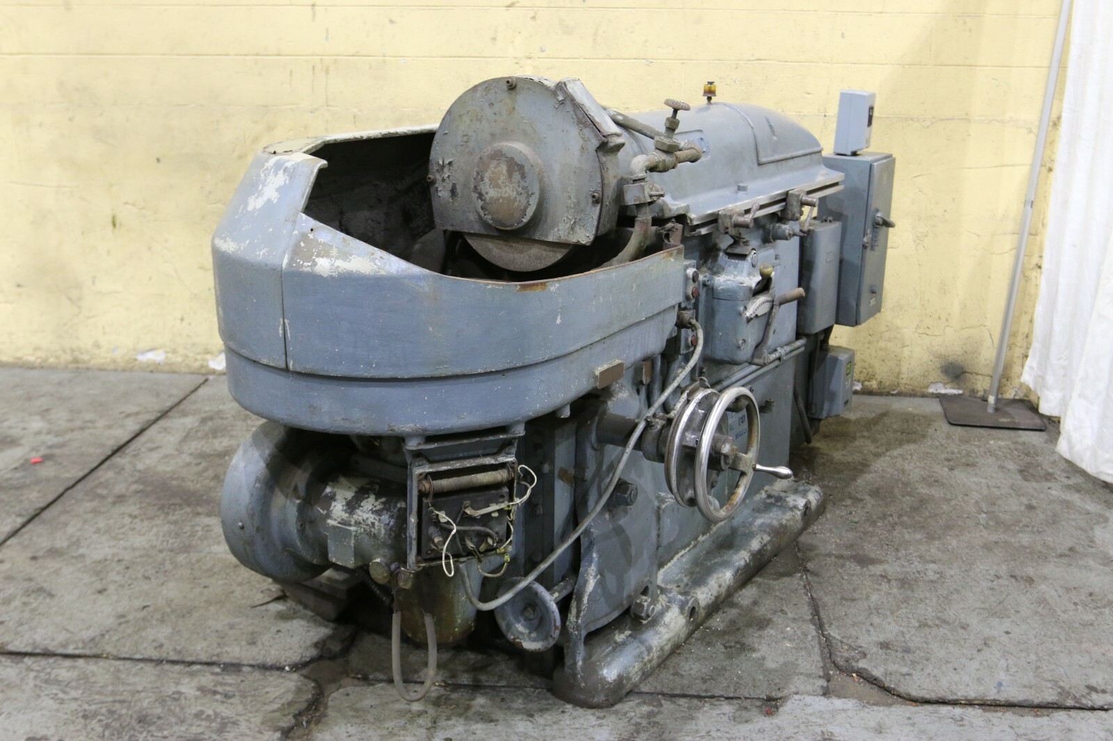 24″ HEALD HORIZONTAL SPINDLE ROTARY GRINDER: YODER #71257
