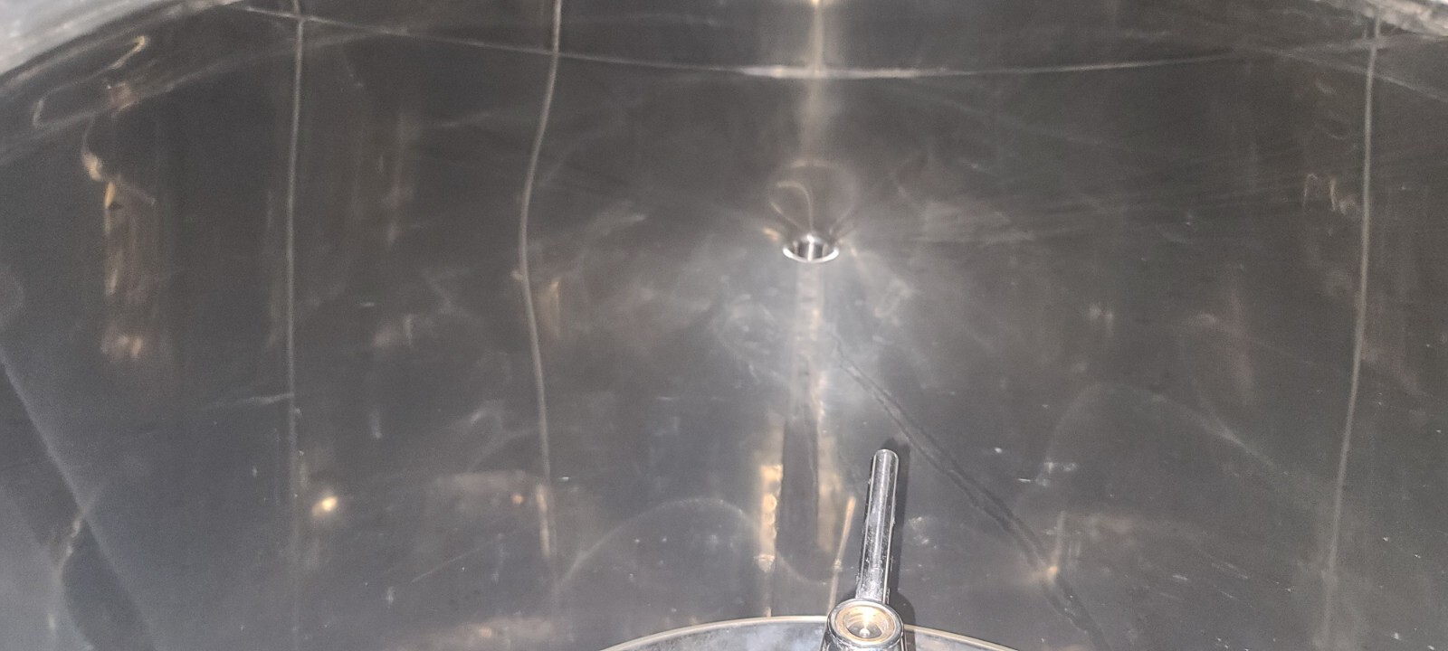 Letina 2310 Gal. / 8750L S.S. Vertical Jacketed Closed Top Storage Tank AISI 304