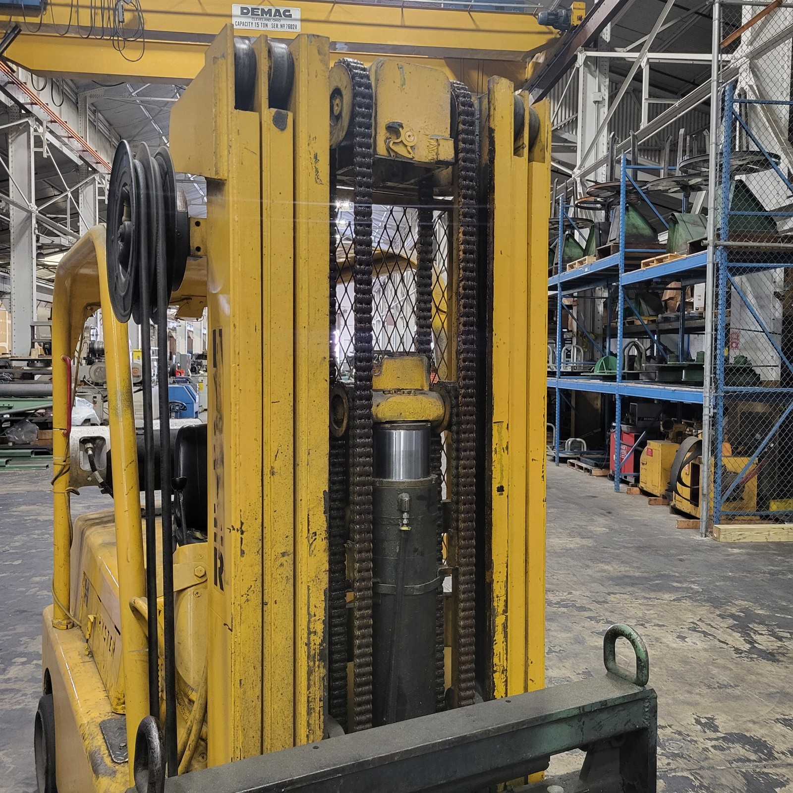 Hyster 10,000 lbs. Cap, Forklift, Propane, 15′ Lift, Side Shift, 3335 Hours