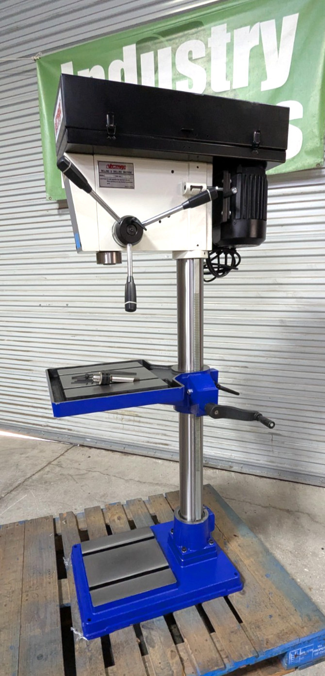 Vectrax 20" Variable Speed Drill Press 3MT 1HP 115V RF-19V *Scratch &a