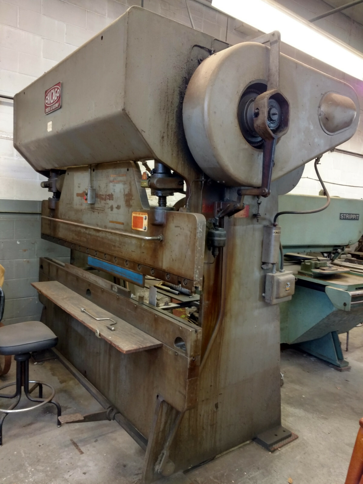 CHICAGO DREIS & KRUMP 68-B with A LOT of Tooling See Pix!!