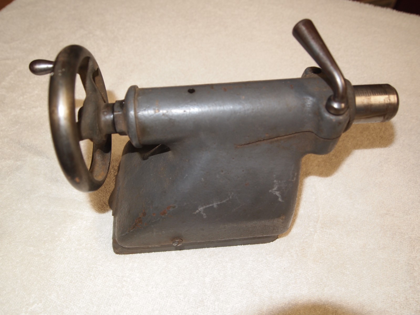 SOUTH BEND 9″ LATHE TAIL STOCK: VERY GOOD USED CONDITION: FITS MODELS A, B, & C