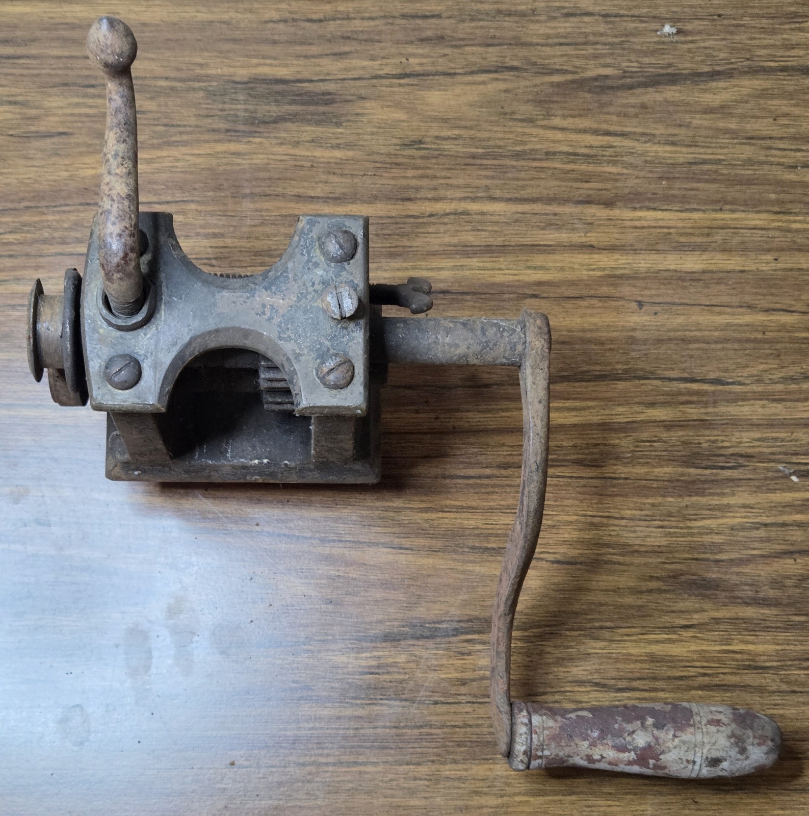 Antique Tinsmith Crimping Beading Machine Hand Crank Sheet Metal Industrial Tool
