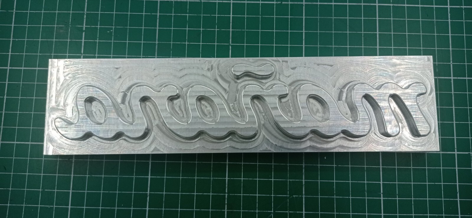 Custom mold building services, CNC machining services, CNC production of parts