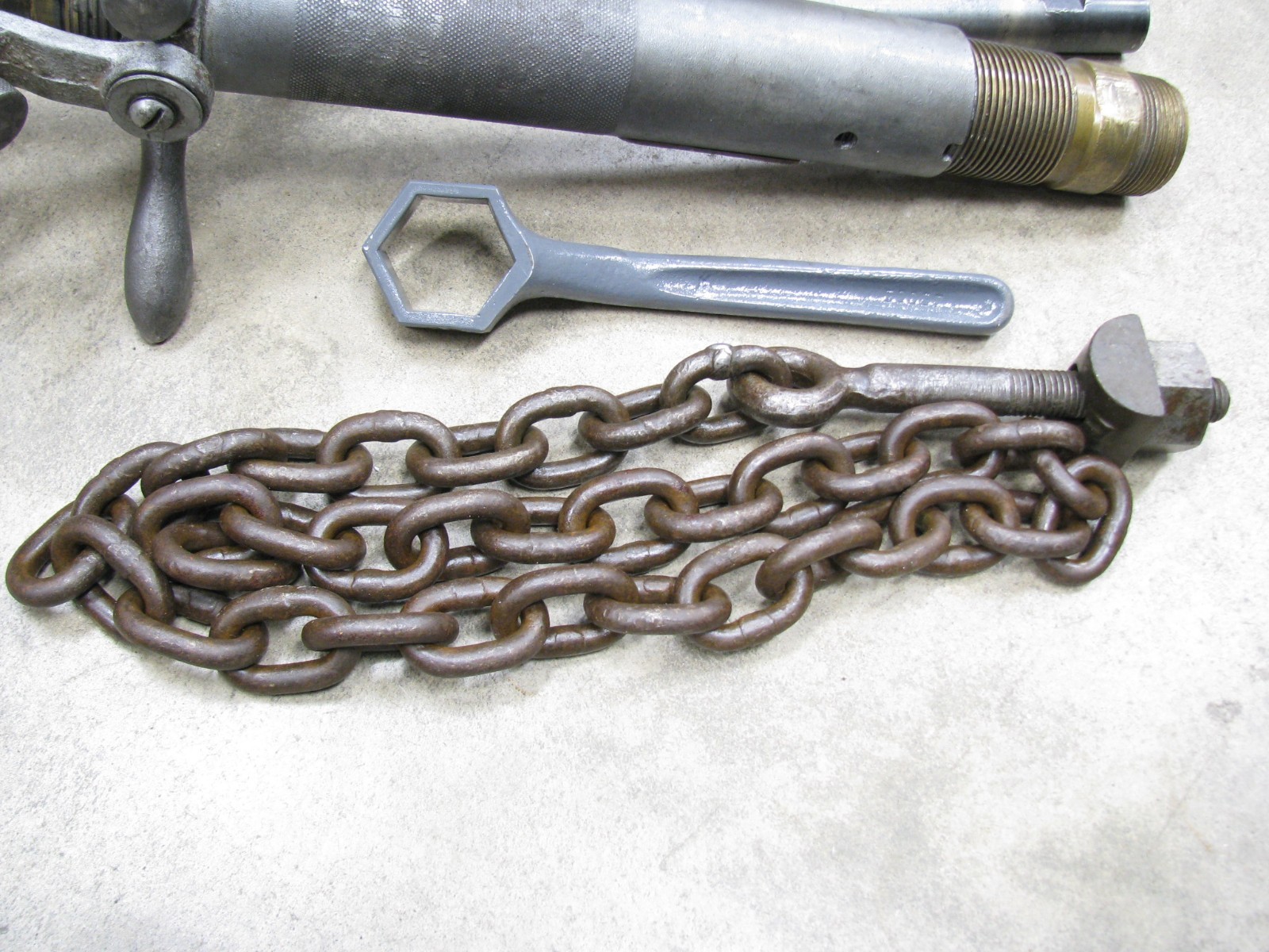 Mueller Drilling Machine D-5 Water Main Tap Tools