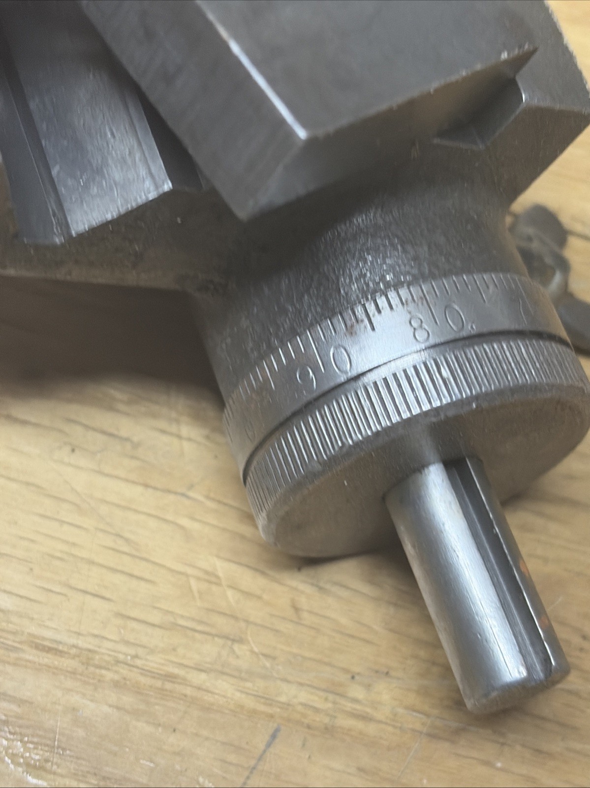 Clausing 5900 Series 12” Micrometer Stop