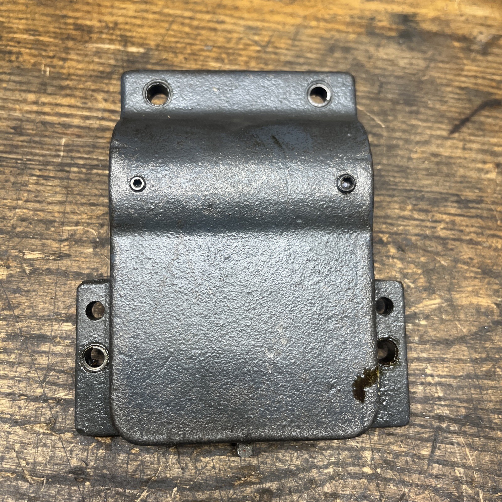 14″ Logan Lathe Model 6560 Worm Gear Housing