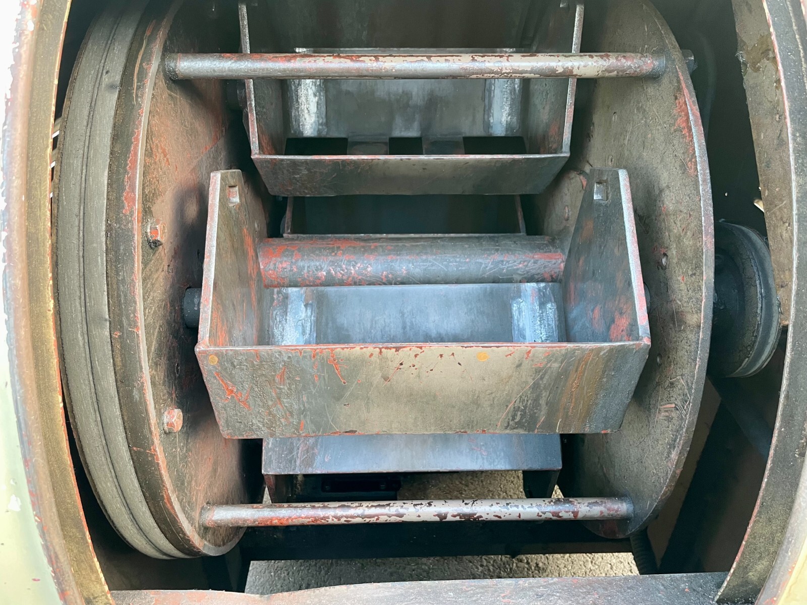 Timesaver HZ-30 Rotary Tumbler Deburring Machine 4 Bin Variable Speed