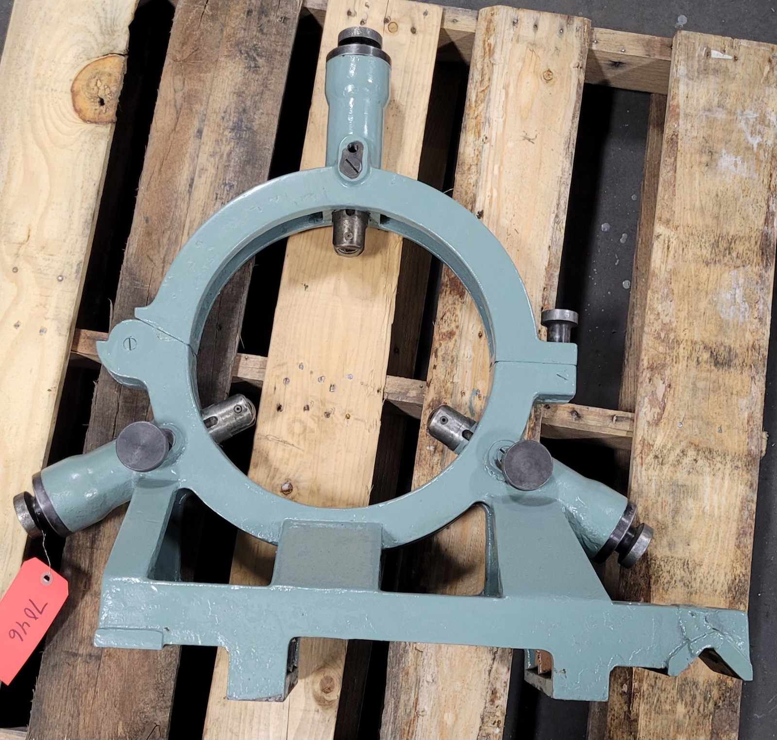 Heavy Duty Steady Rest – 12.5in Inside Diameter – 28in Swing